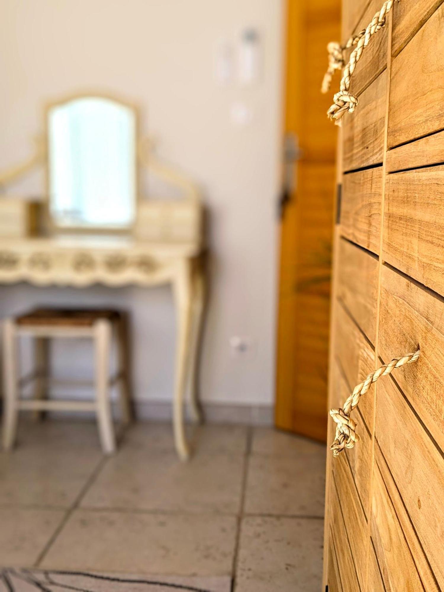 Villa Font Vive - Chambres D'Hotes Eco-Labellisees Avec Cuisine - Confort, Calme Et Vue Exceptionnels ! 格罗斯皮埃雷斯 外观 照片